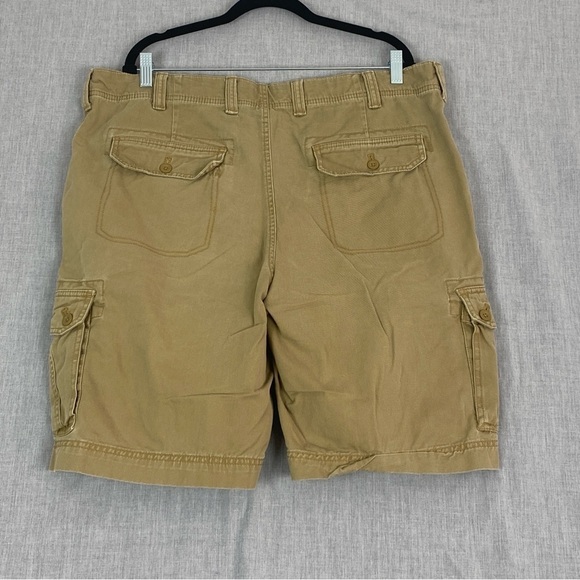 GH Bass Cargo Shorts Men Size 40 Cotton Tan Heavy Denim Button Pockets - Picture 2 of 9